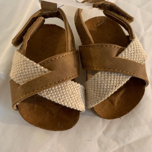 Cat & Jack Sandals NWT 0-3M and Carter's Mary Jane Shoes 3-6M - Picture 3 of 10